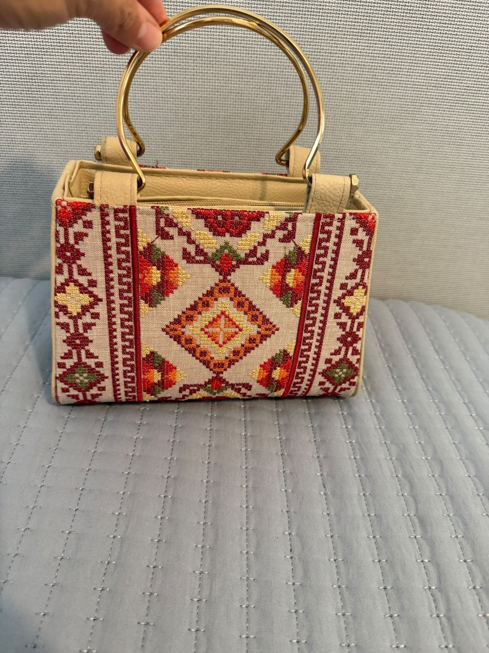 Embroidered Geometric Mini Top-Handle Bag - Beige & Red